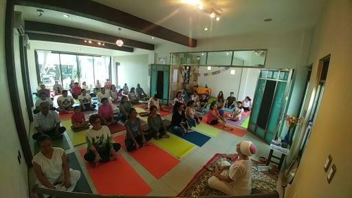 Detalle de iluminación del salón